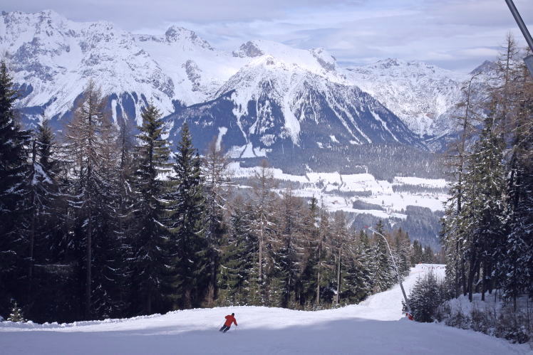 �V�����h�~���O�ƃ_�n�V���^�C���R��