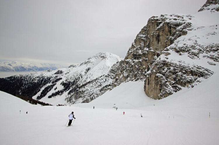 �A�N�T�}�[�E���[�c��