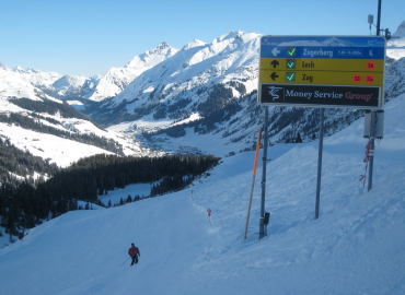 �k������