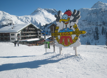 �k������