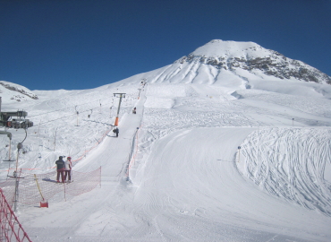 �k������