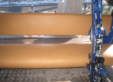 �k������