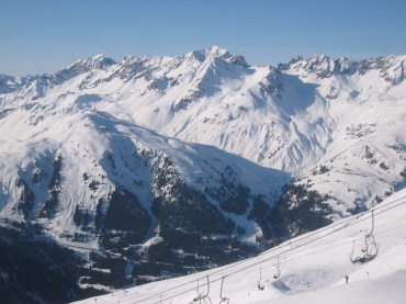 �����h��