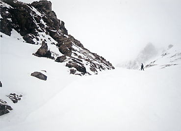 �o�h�K�X�^�C��