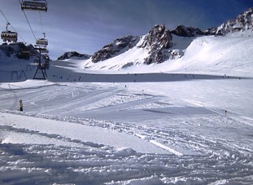 �X�e���[�o�C