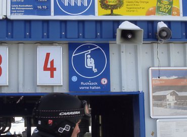 �X�e���[�o�C