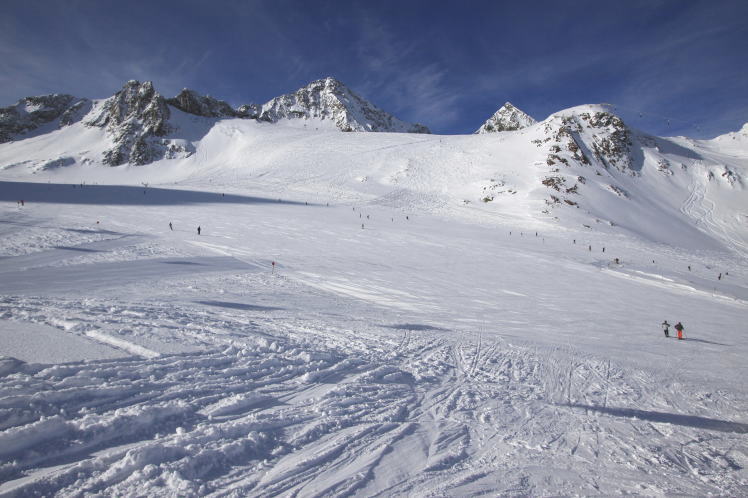 �X�`���[�o�C