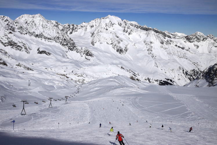 �X�`���[�o�C