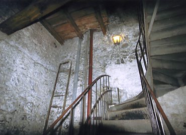 �C���X�u���b�N