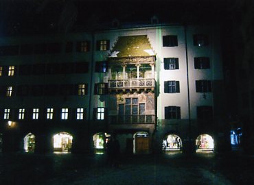 �C���X�u���b�N