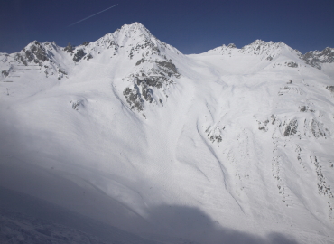 �U���N�g�A���g��