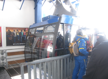 �U���N�g�A���g��