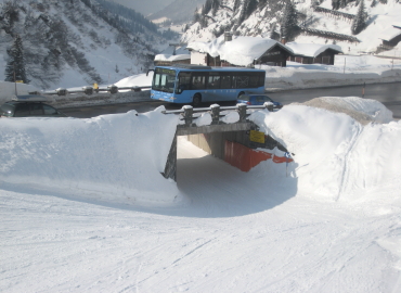 �U���N�g�A���g��