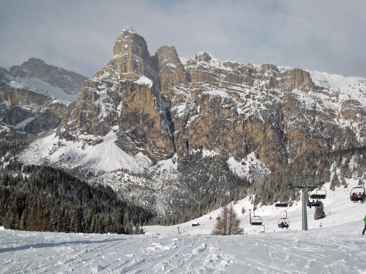 �R���`�i�_���y�b�c�H�@�T�b�\���K�[