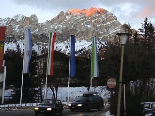 �R���`�i�_���y�b�c�H