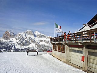 �C�^���A�@����