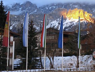 �R���`�i�_���y�b�c�H