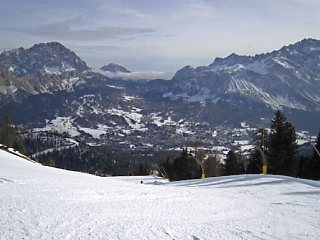 �N���X�^�b��