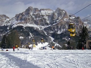 �A���^�o�f�B�A