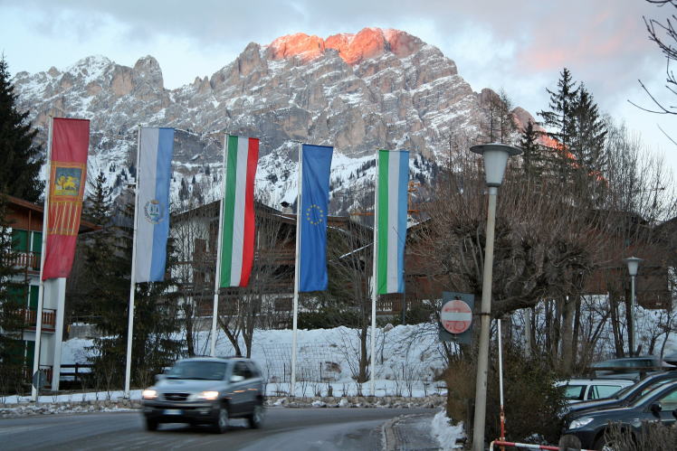 �R���`�i�_���y�b�c�H