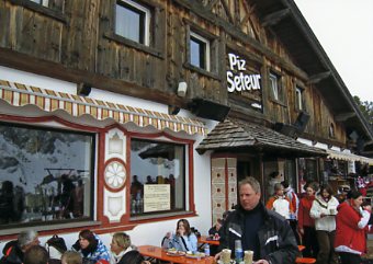 �C�^���A�����X�g����