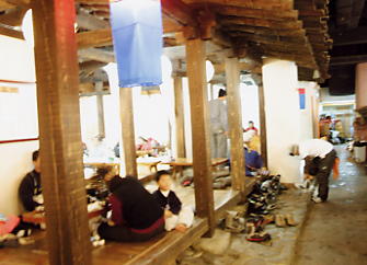 �h���S���o���[