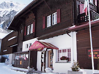 �C�^���A�����X�g����