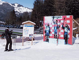 �X�L�[���[���h�J�b�v