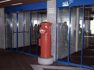 �����O�t���E���b�z�F�X�փ|�X�g