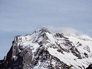 �N���C�l�V���C�f�b�N�F�x�b�^�[�z����