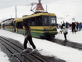 �O�����f�������g�F