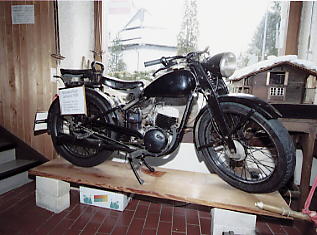 �O�����f�������g�F���y������