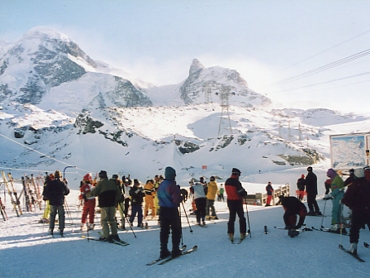 �N���C���}�b�^�[�z����