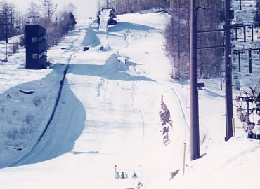 �W�����v��