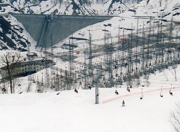 �_���Ɣ��d��