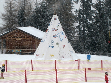 �C���f�B�A���@�e���g