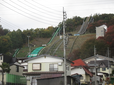 �W�����v��