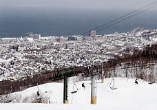 ���M�V��R