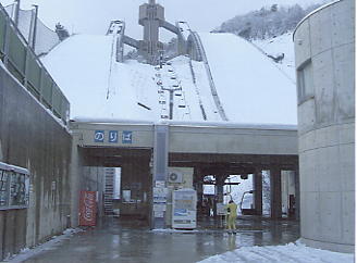 �W�����v��