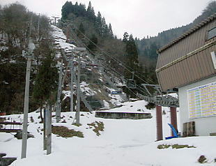 ���R����