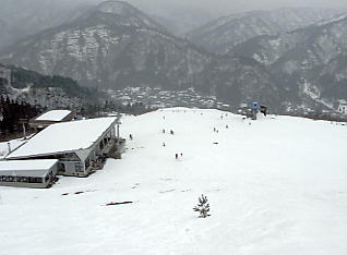 ���R����