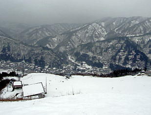 ���R����