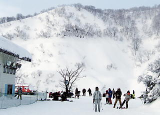 �C�I�b�N�X�A���[�U