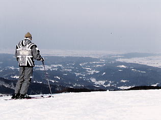 ���x����