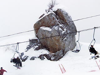 ���ɐ��X�L�[��̓V���