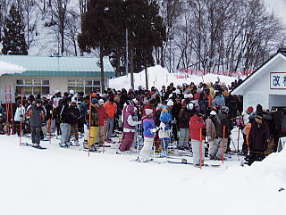 ���ɐ��X�L�[��F�s�񃊃t�g