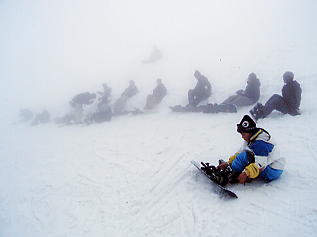 �ɐ��R�X�L�[��F�݂�Ȍ��C��