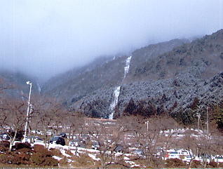 �т�΃o���C�F�R�̏�͉_