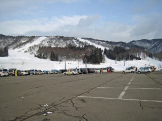 ��������y��