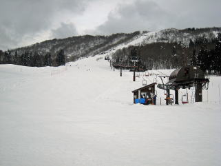 ��������y��